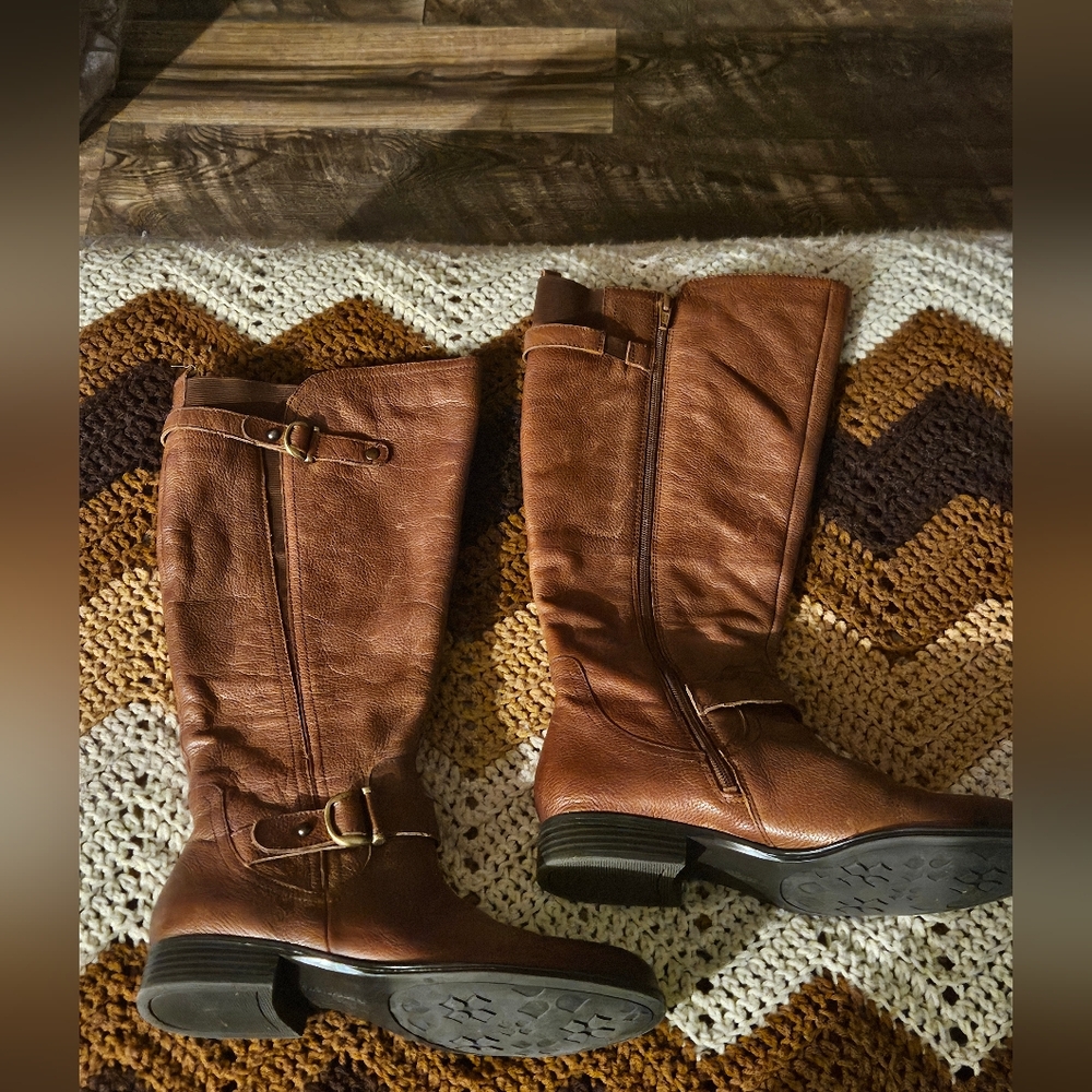 Brown Heeled Boots